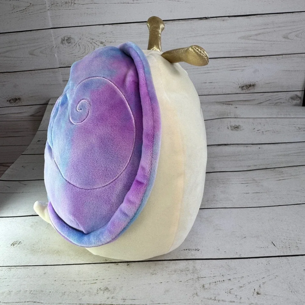 Squishmallow‎ Elysa Slug 8